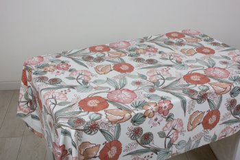 Клеенка ПВХ Baby Face Luxury Флора мультиколор/белый фон 1,4х15м