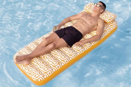 Матрас надувной Bestway Comfort Plush Deluxe 183х84х30см