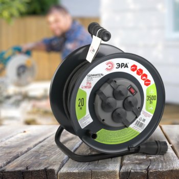 Удлинитель на металлической катушке ЭРА 4 розетки с выключателем с заземлением 20 м 16А IP44
