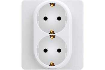 Розетка силовая двойная встраиваемая Legrand Inspiria с заземлением, цвет белый, арт. 673750