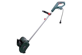 Снегоуборщик от сети Favourite SP 1500/30T Снегоуборщик от сети Favourite SP 1500/30T