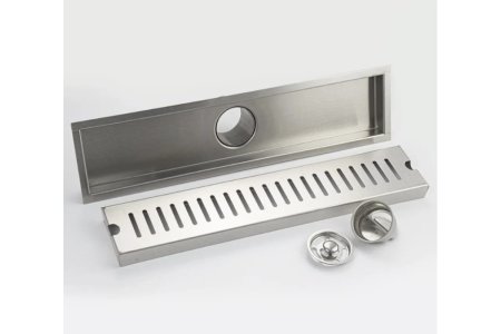 Трап вертикальный прямой  300х75х50мм хром