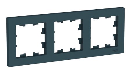 Рамка Schneider Electric AtlasDesign 3 поста, цвет изумруд, арт. ATN000803