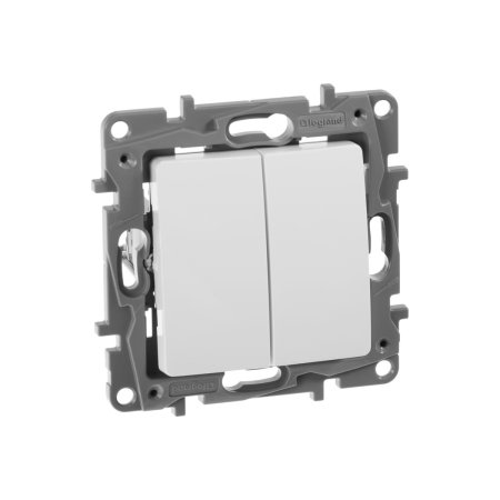 Выключатель встраиваемый Legrand Etika 2 кл. белый, без подсветки, арт. 672202