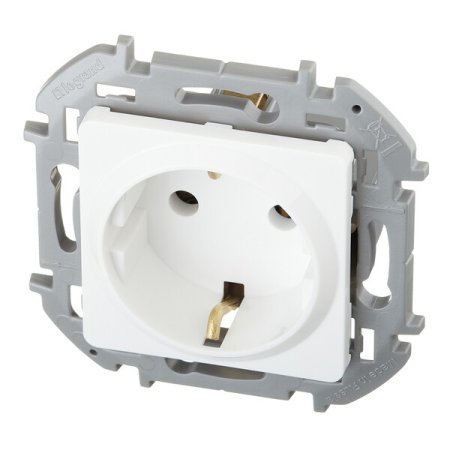 Розетка силовая одноместная встраиваемая Legrand Inspiria с заземлением, цвет белый, арт. 673720