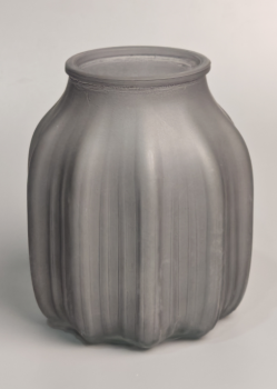 Ваза матовое стекло h16,5см /v0,9л