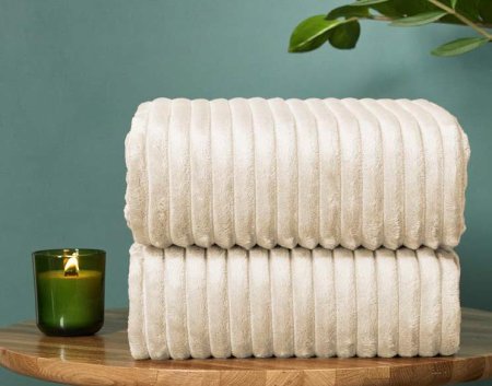 Плед Fine Line Велсофт Макадамия 200х150см микрофибра полутороспальный Плед Fine Line Велсофт Макадамия 200х150см микрофибра полутороспальный